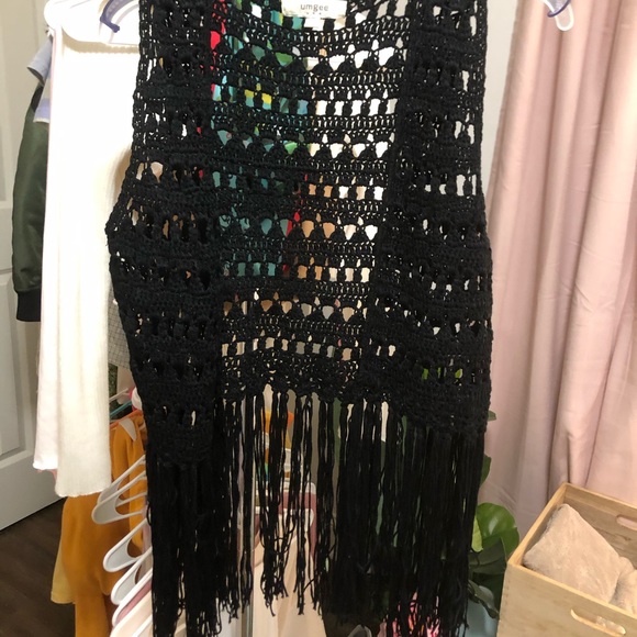 Crochet Fringe Vest - Picture 1 of 2